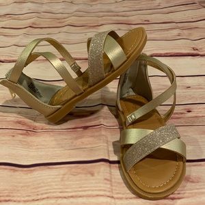 Little girls gold color sandals